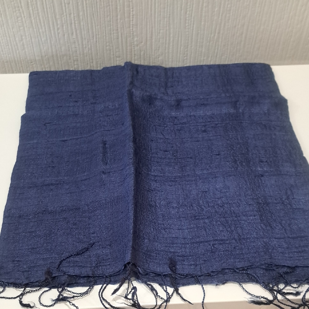 Blue Textured 100% Silk Scarf